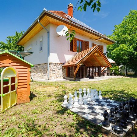 Holiday Home Amaryllis By Interhome Balatonakarattya Eksteriør billede