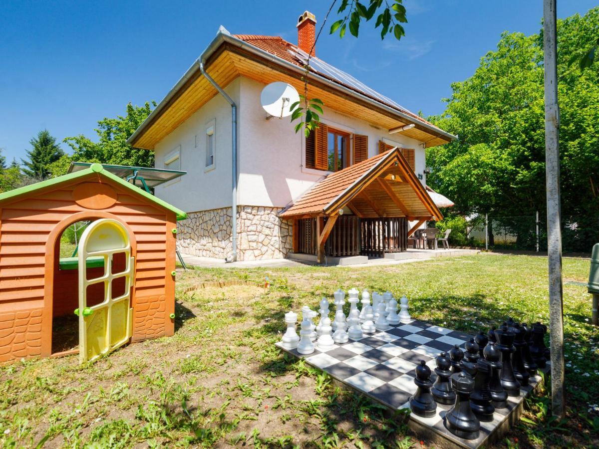 Holiday Home Amaryllis By Interhome Balatonakarattya Eksteriør billede